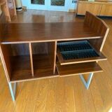 Vintage Bang and Olufsen Hi-Fi Cabinet