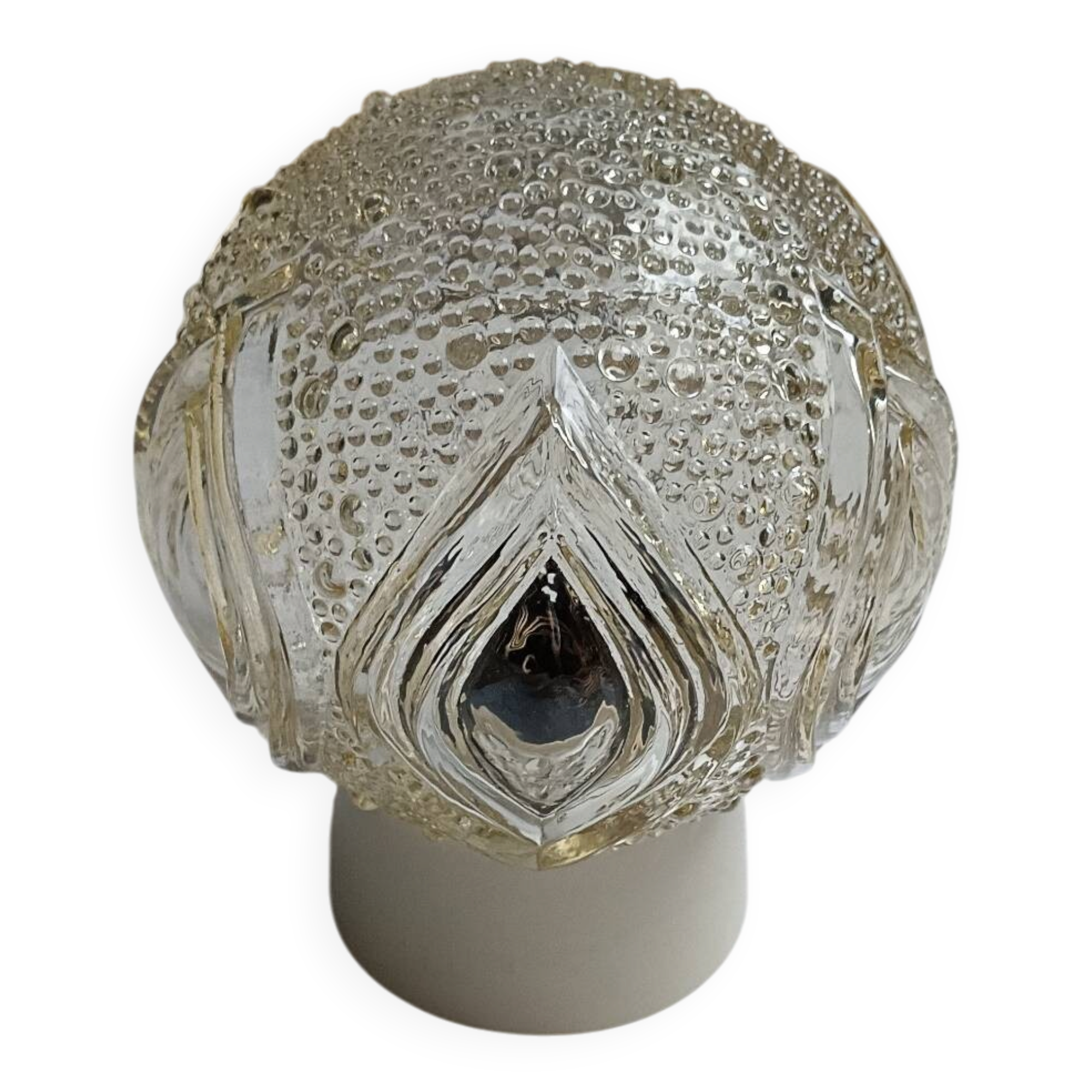 Round relief luminaire glass RZB and its electrifiable support.