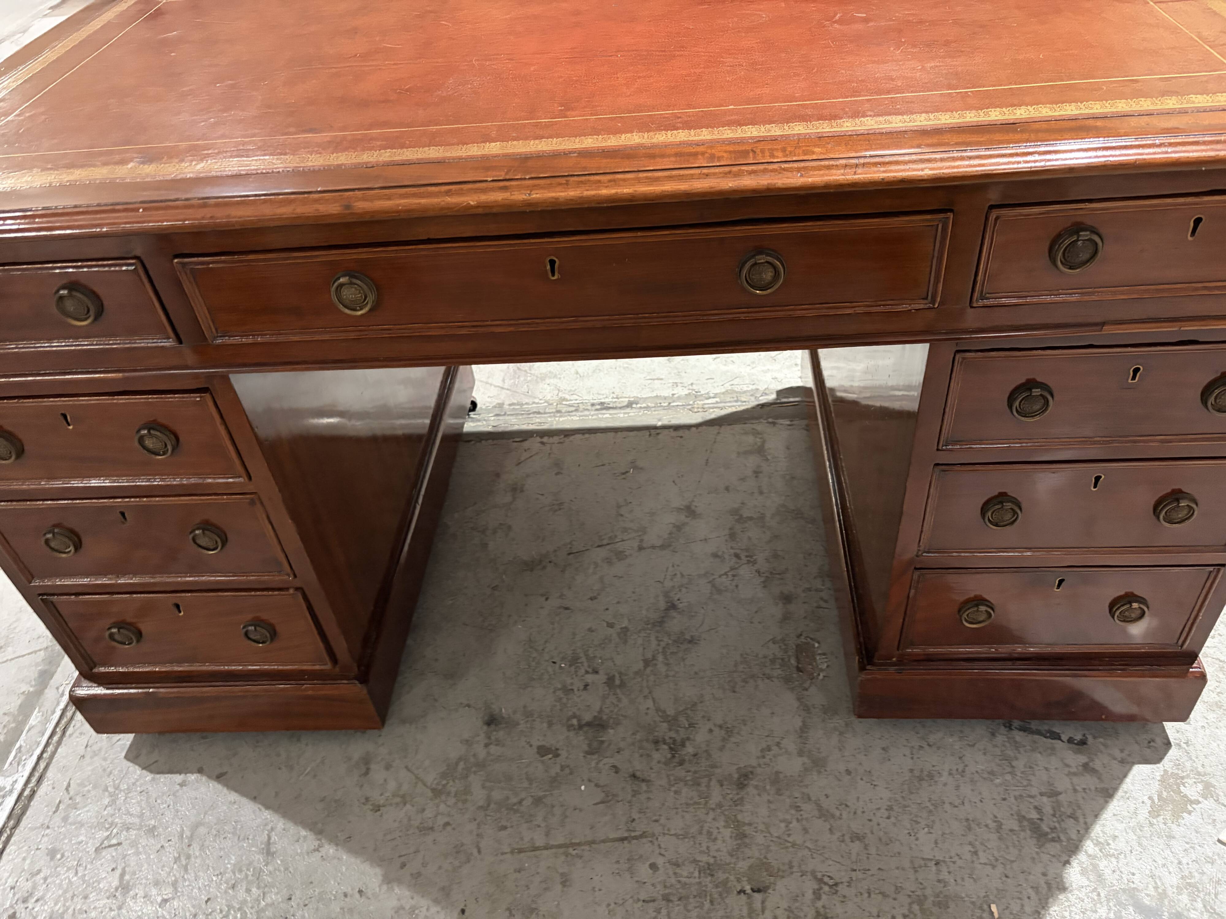 English desk 19th century