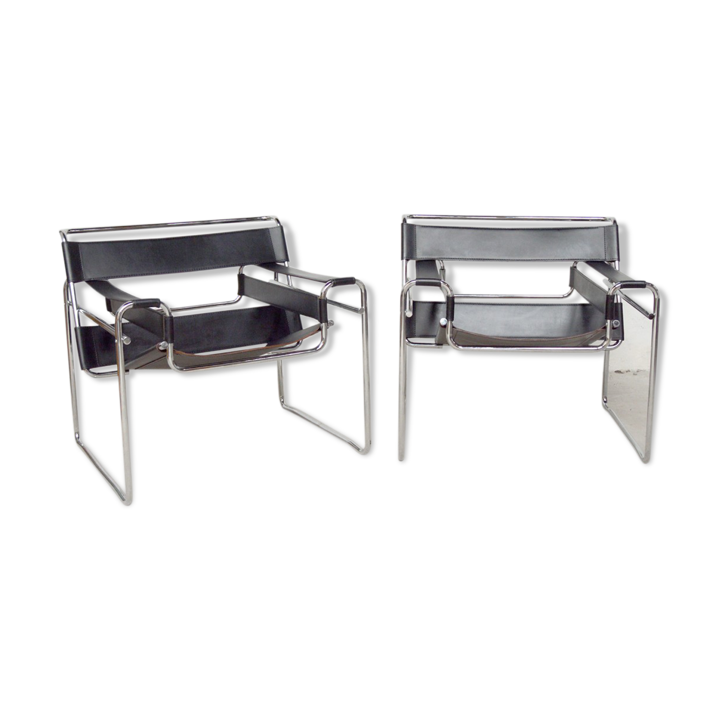 Paire de fauteuils Wassily noir, Italie 1980
