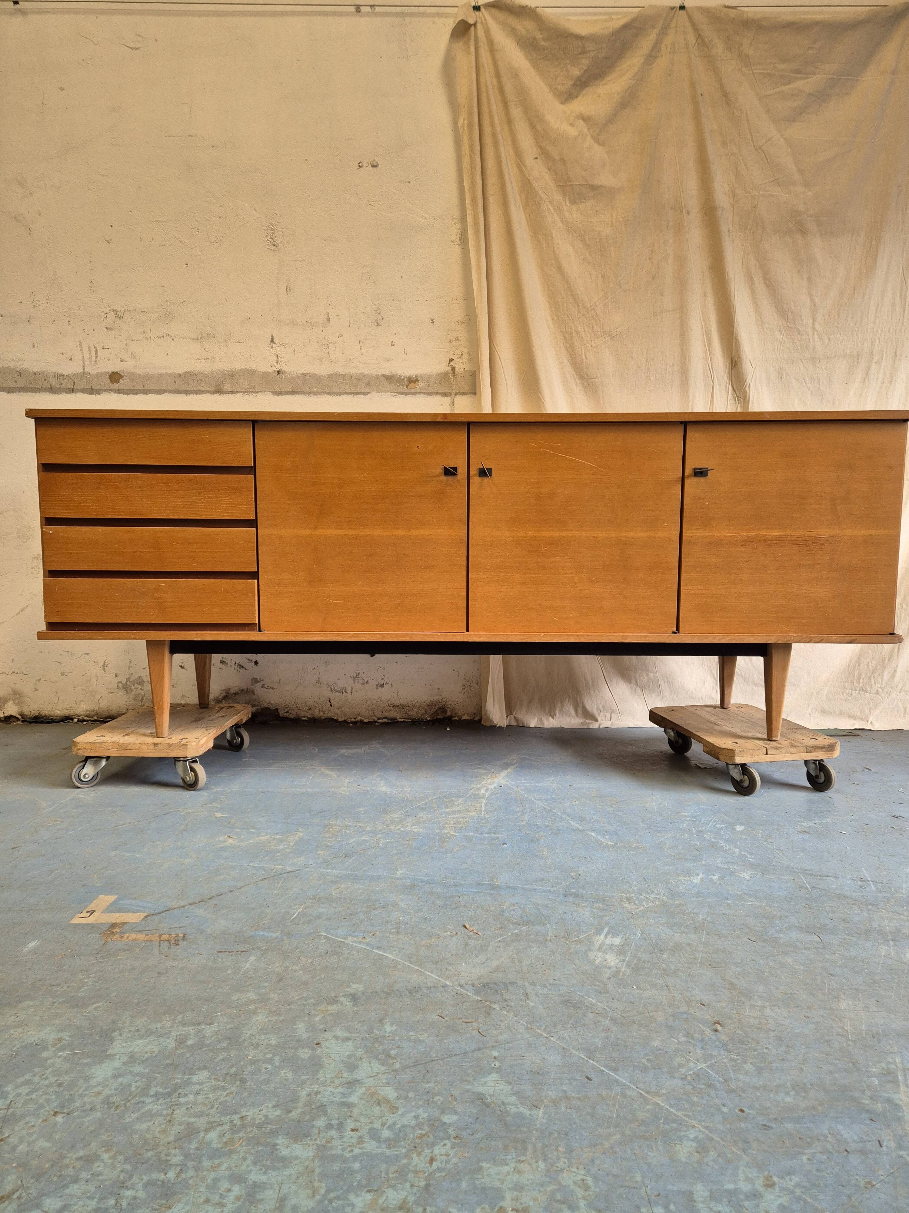 Sideboard