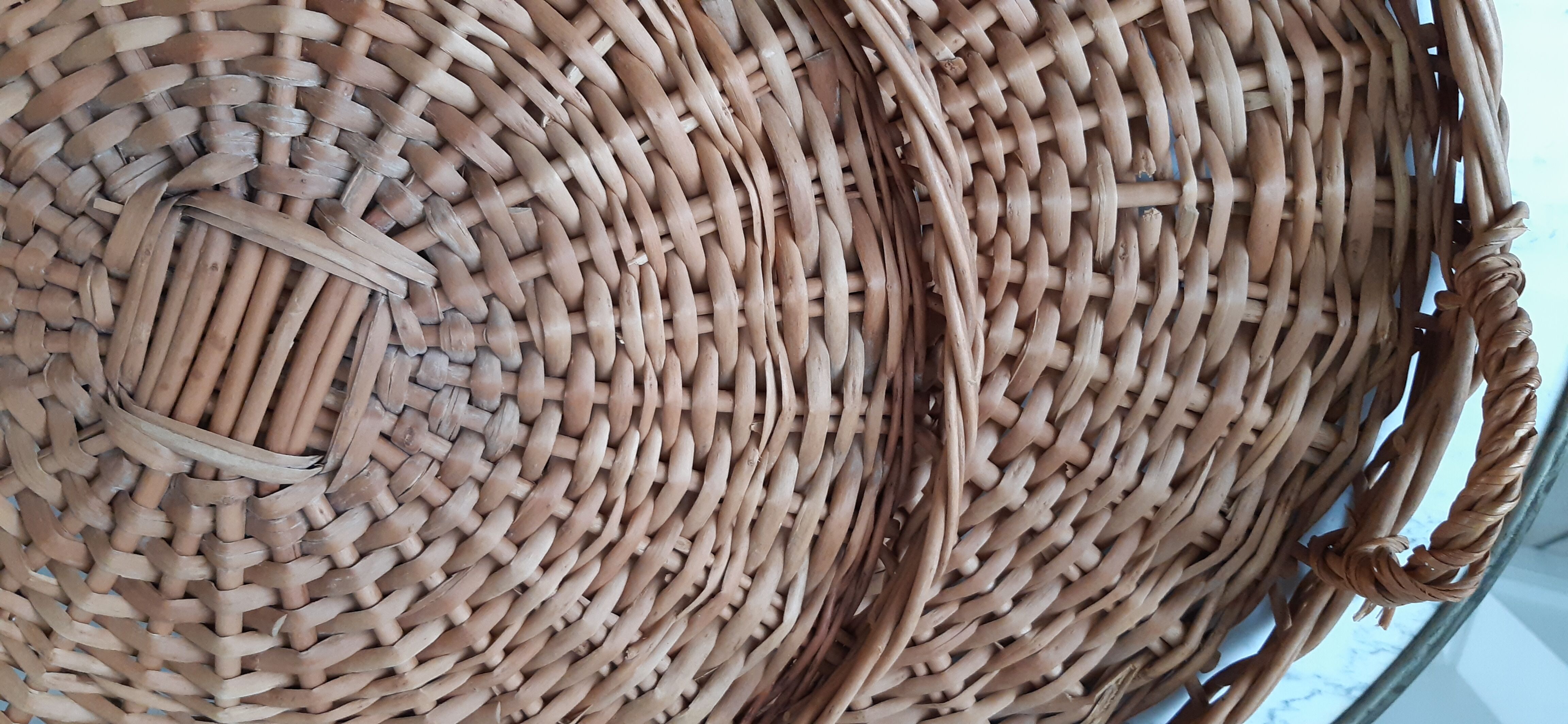 Duo of wicker panniers 70s