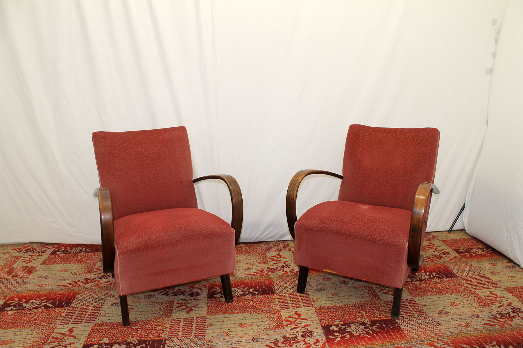 Pair of bentwood armchairs by jindřich halabala for up závody, 1950´s