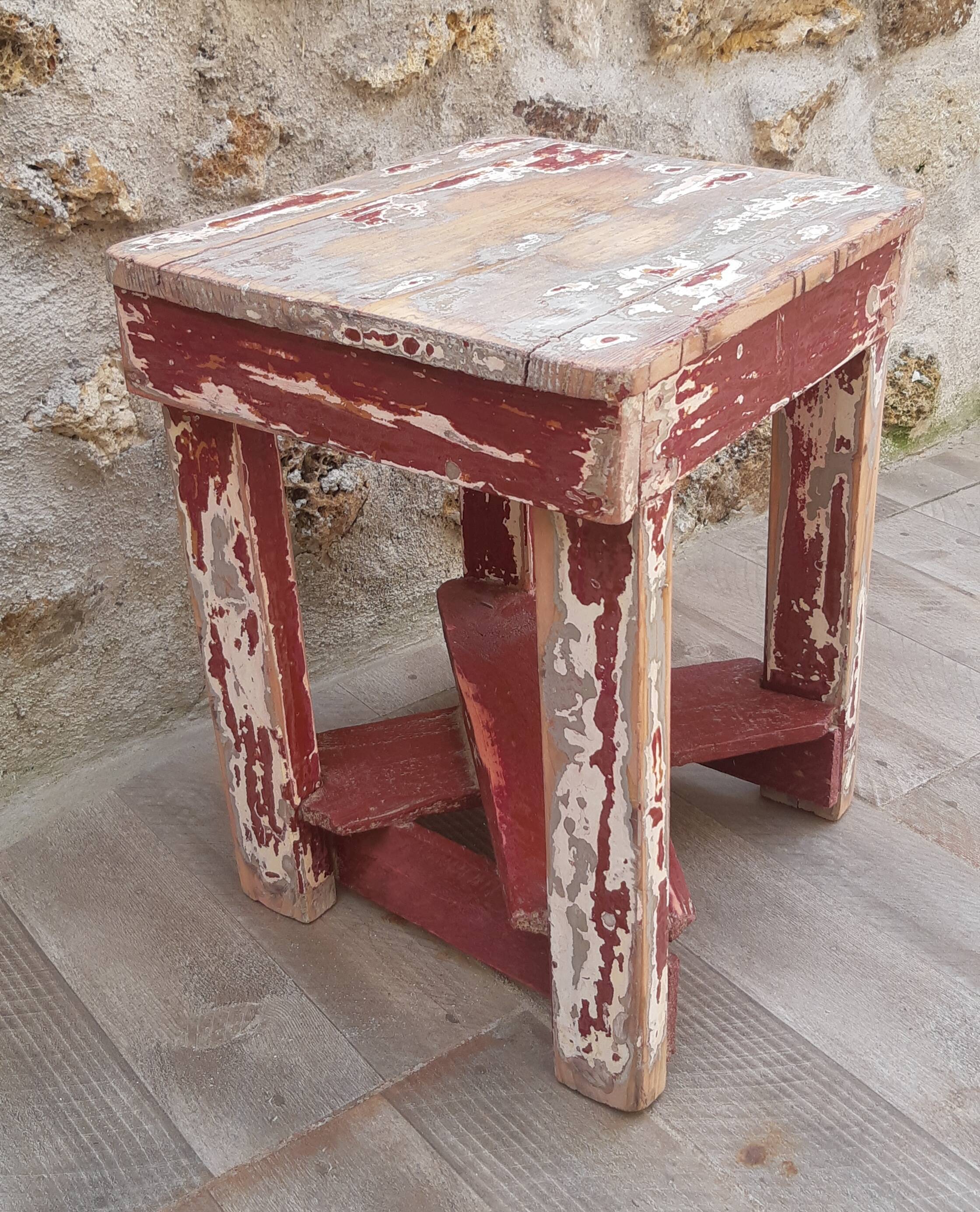 Workshop stool
