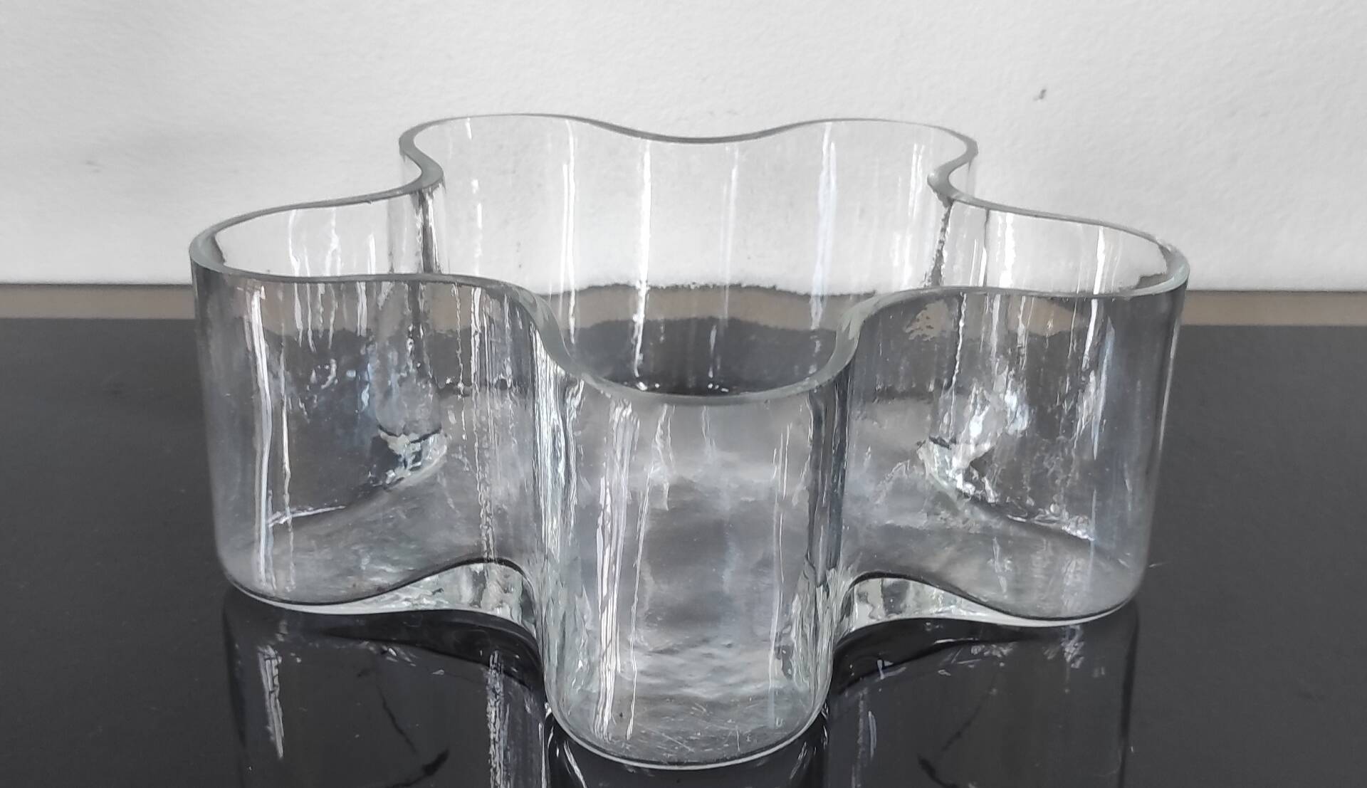 Grand vide-poche organique en verre transparent