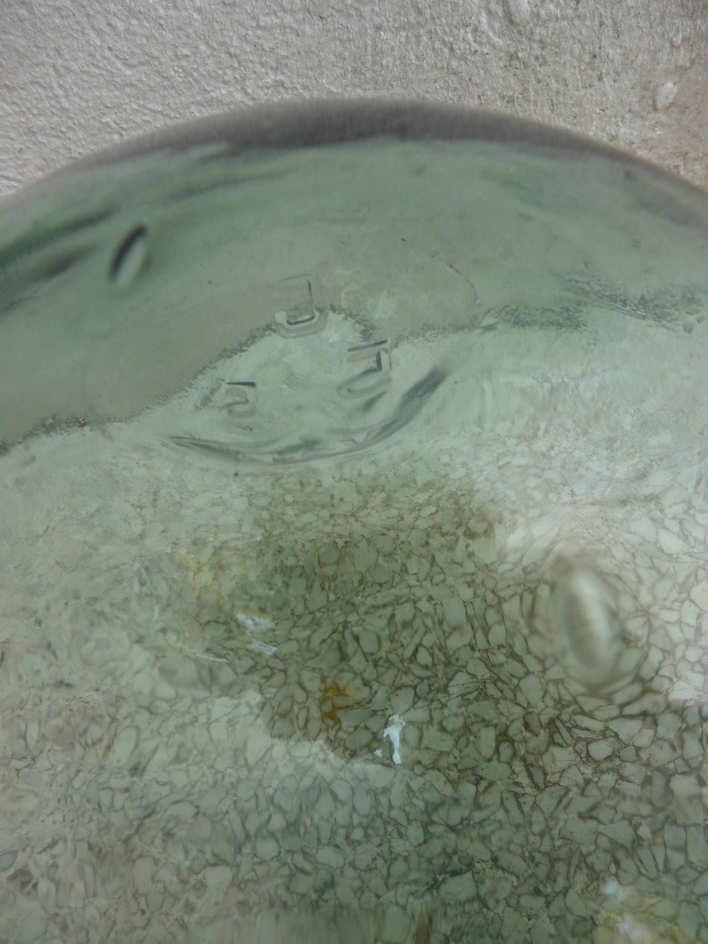 Give me a green glass Jeanne VOD with its stopper, 6l.