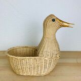 Duck wicker basket