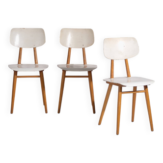 Chaises blanches vintage (vers 1960). Ensemble 3 pièces #1