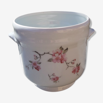 Limoges porcelain pot cache