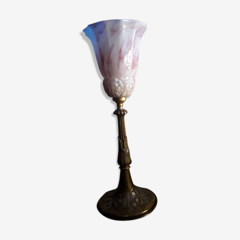 Lampe pied laiton et bronze 1920 et opaline rose et blanche 37x14