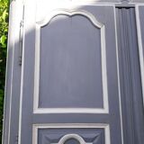 Lyon's 18th-18th-painted walnut façade rechampi