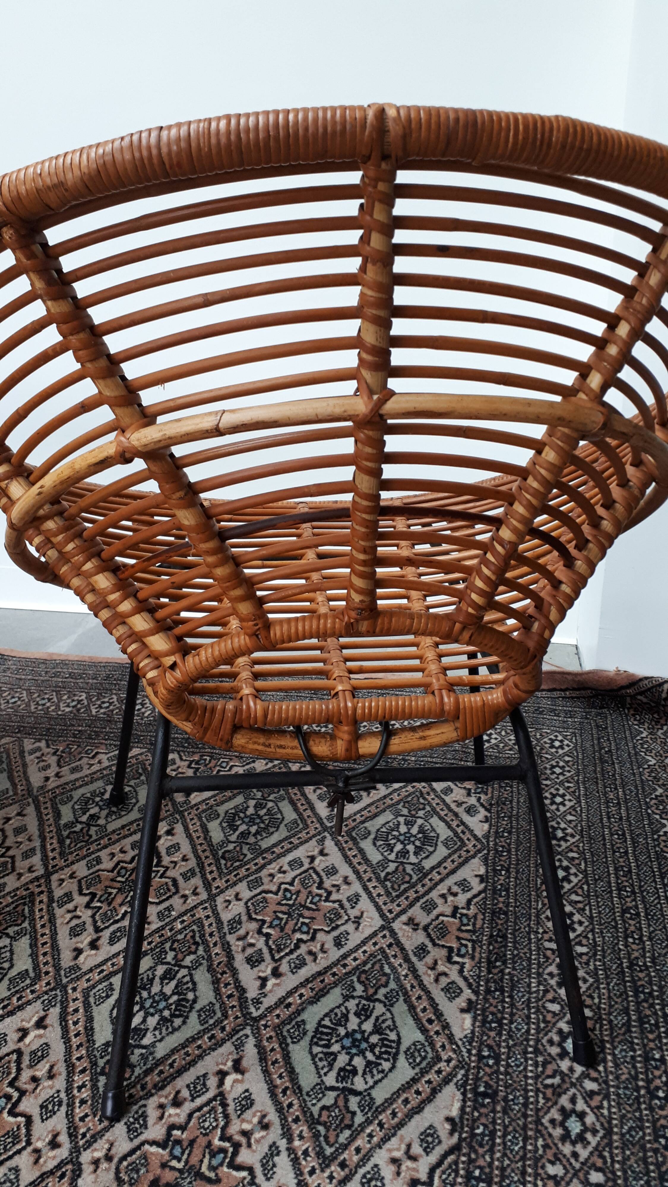 Set of armchairs "soleil" and rattan table of the years 50