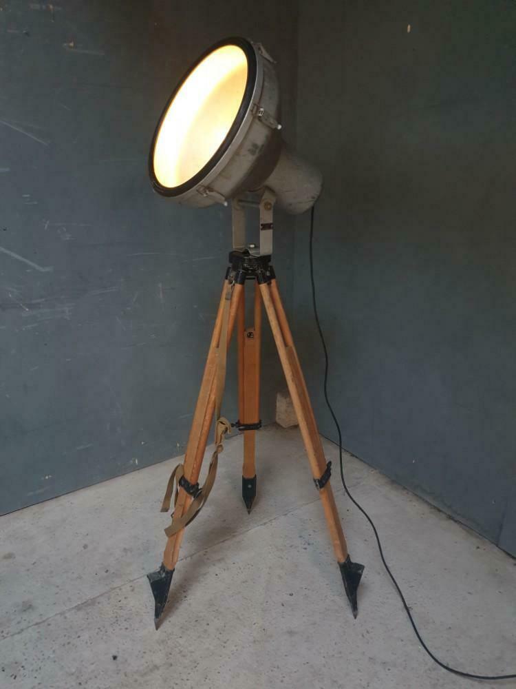Industrial lamp on a tripod
