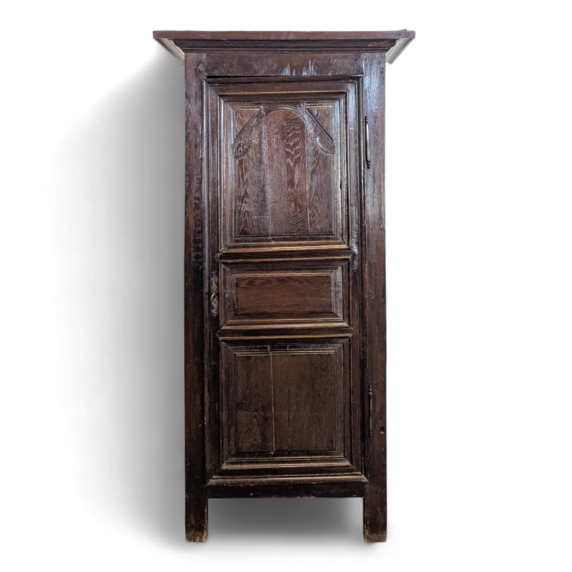 Solid oak bonnet maker