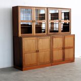 vintage wall cabinet | display cabinet | C. Hvidt