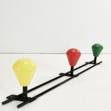 Multicolored patère
