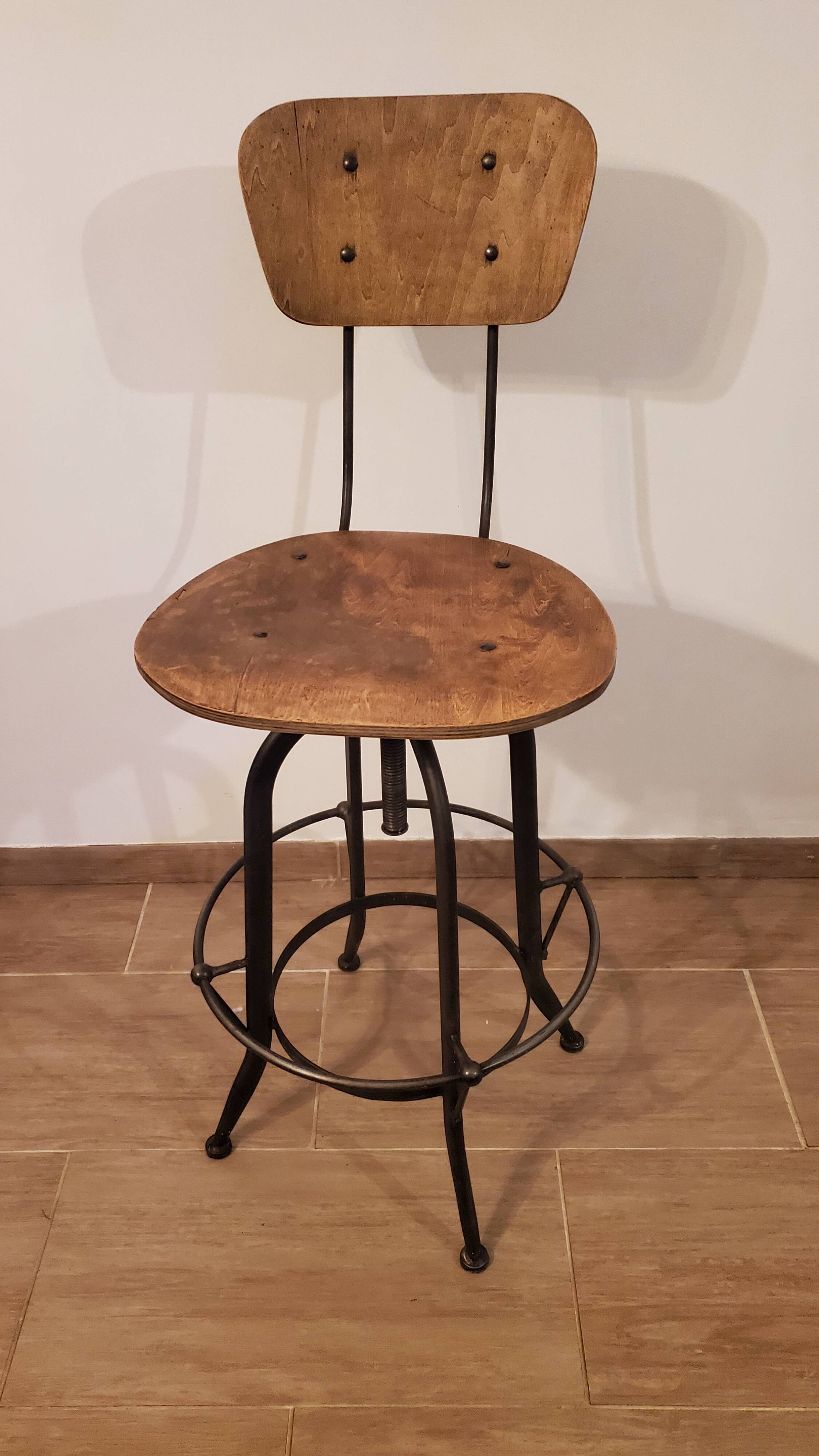 Vintage workshop chair