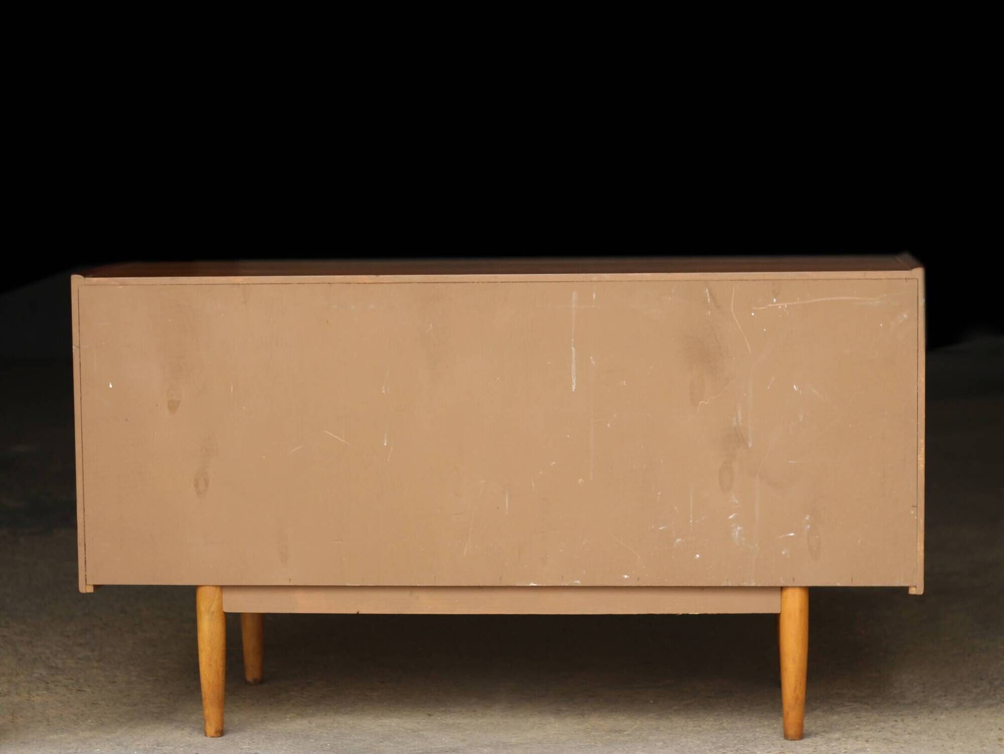 Succession LACOSTE: TRIO enfilade by Nils Jonsso for Hugo Troeds.
