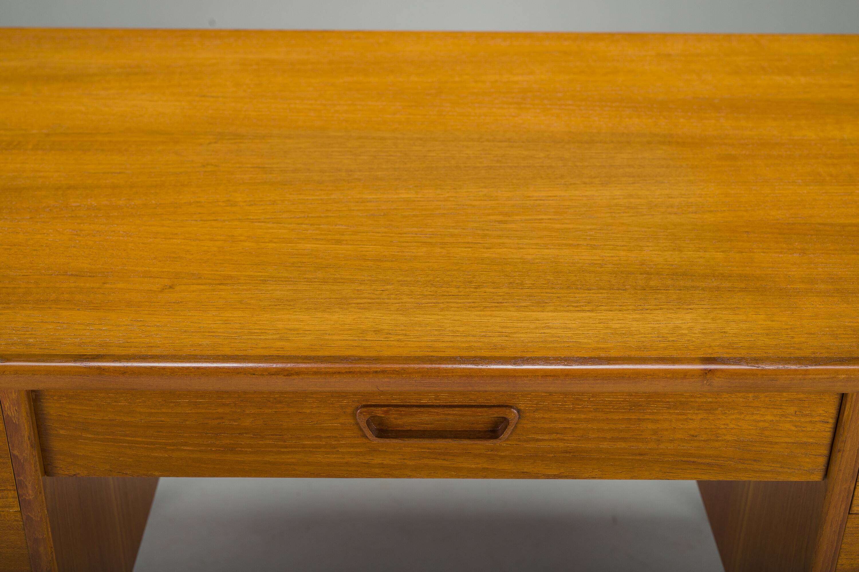 Mid-Century Modern Danish Teak Desk, 1960s