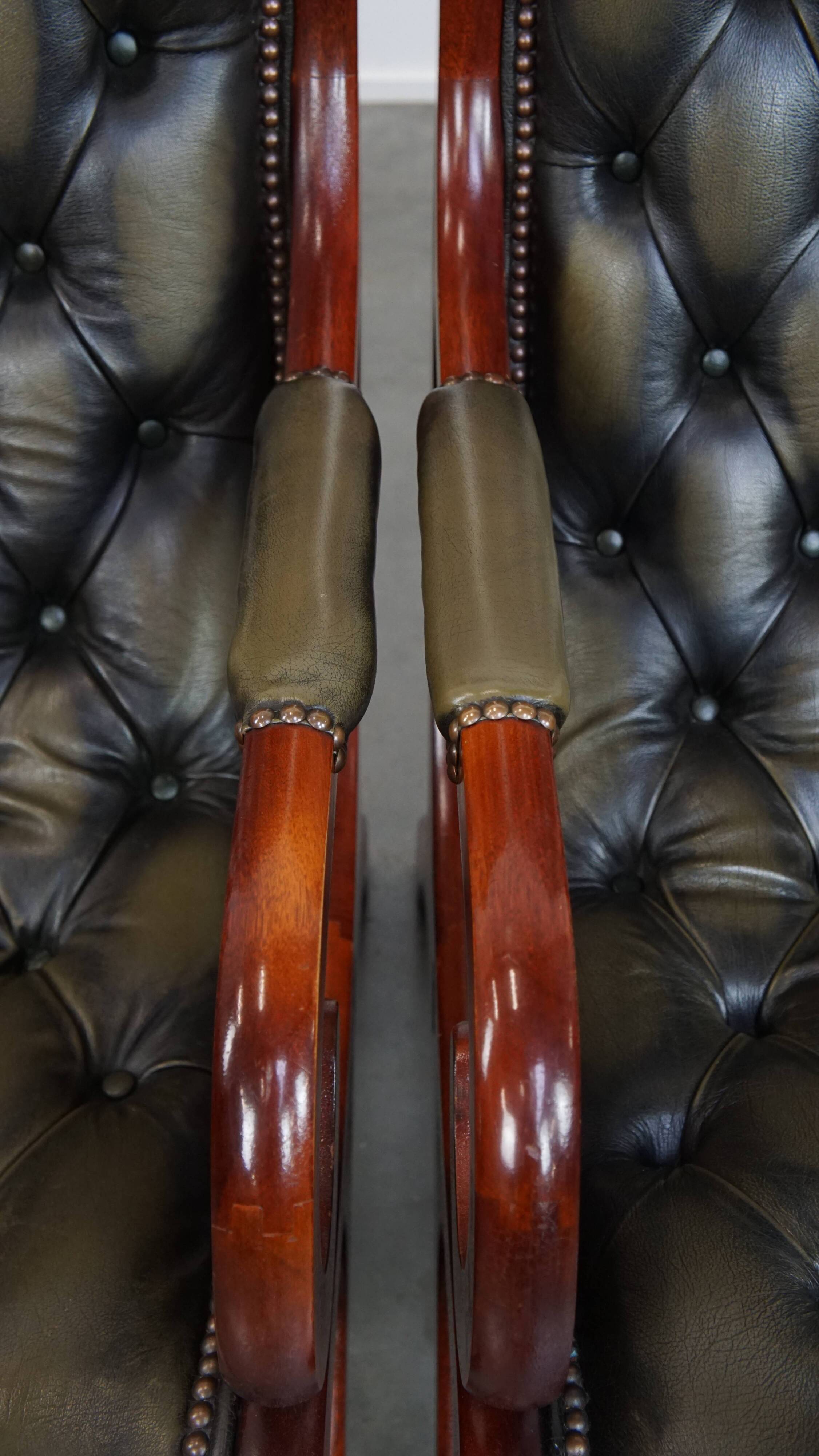 Set of 2 Green Cowhide Leather English Chesterfield Armchairs