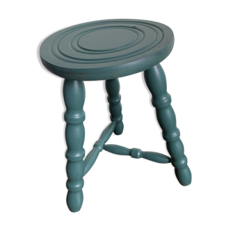 Matte green tripod stool