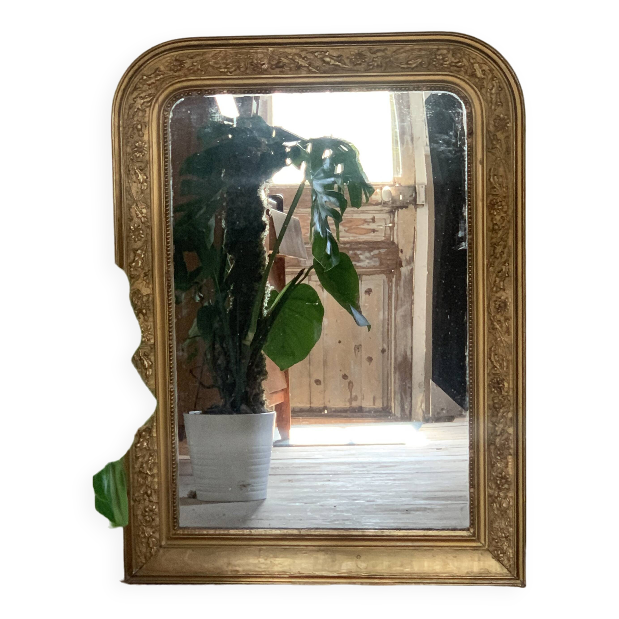 Louis philippe golden fireplace mirror with floral pattern