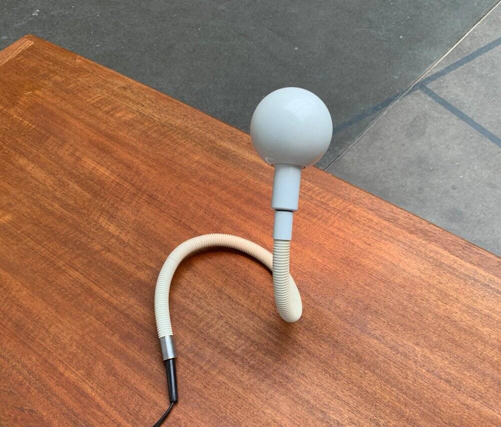 Hebi Vintage Table Lamp from the Italian Space Age by Isao Hosoe for Valenti Luce