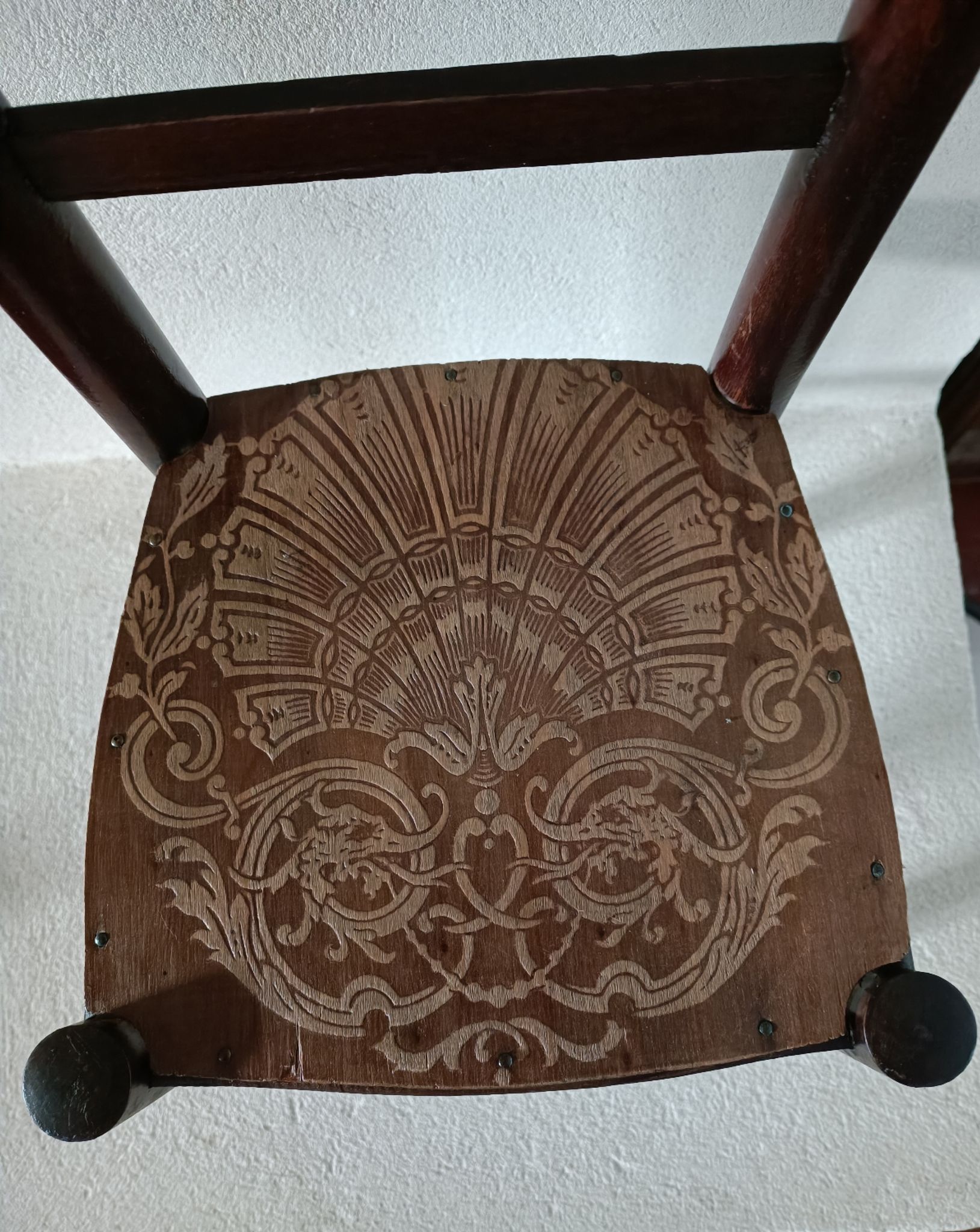 Chaise enfant en bois