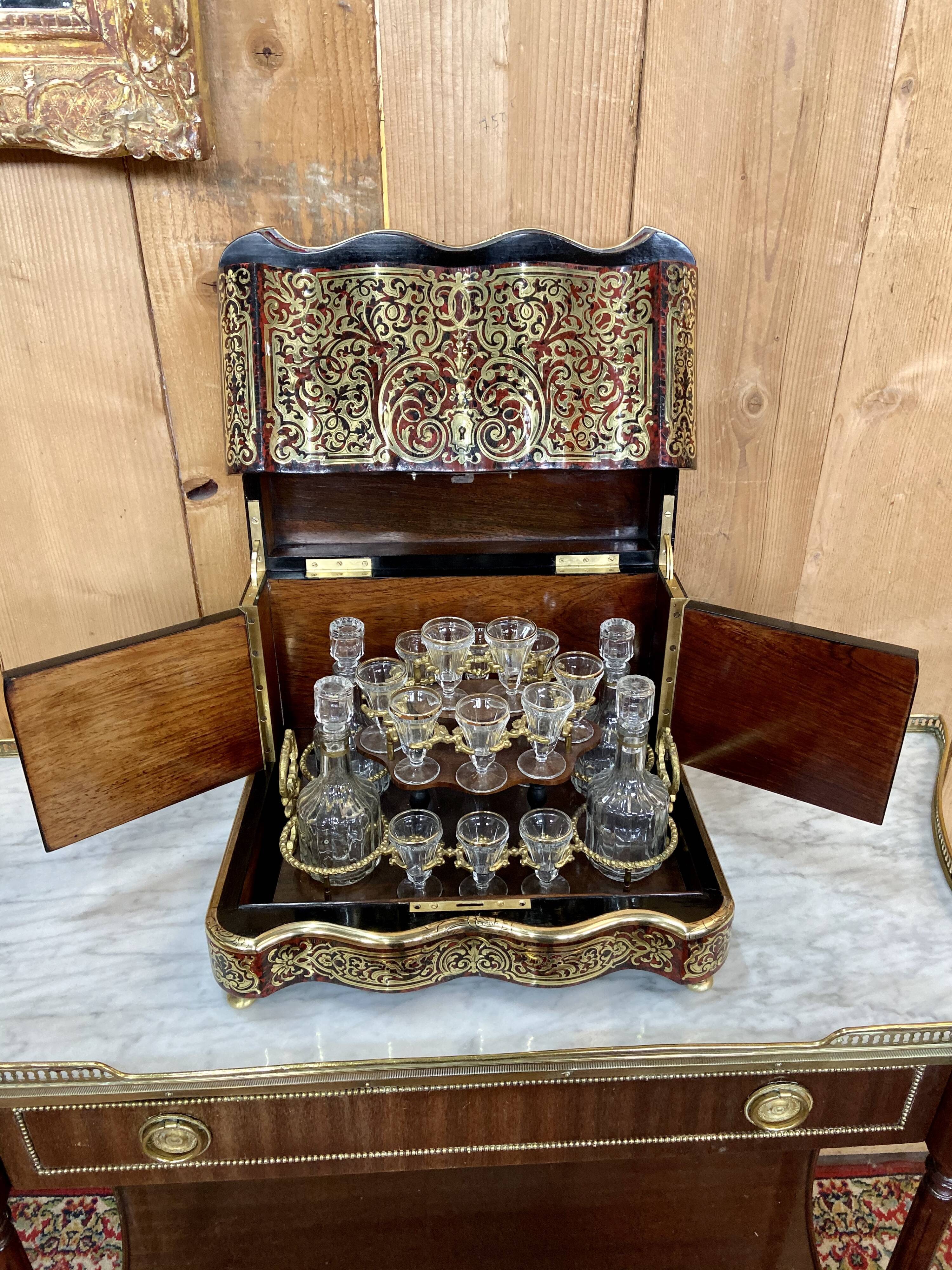 Cave to liqueur Napoleon III era