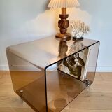Cube plexi fumé sur roulettes