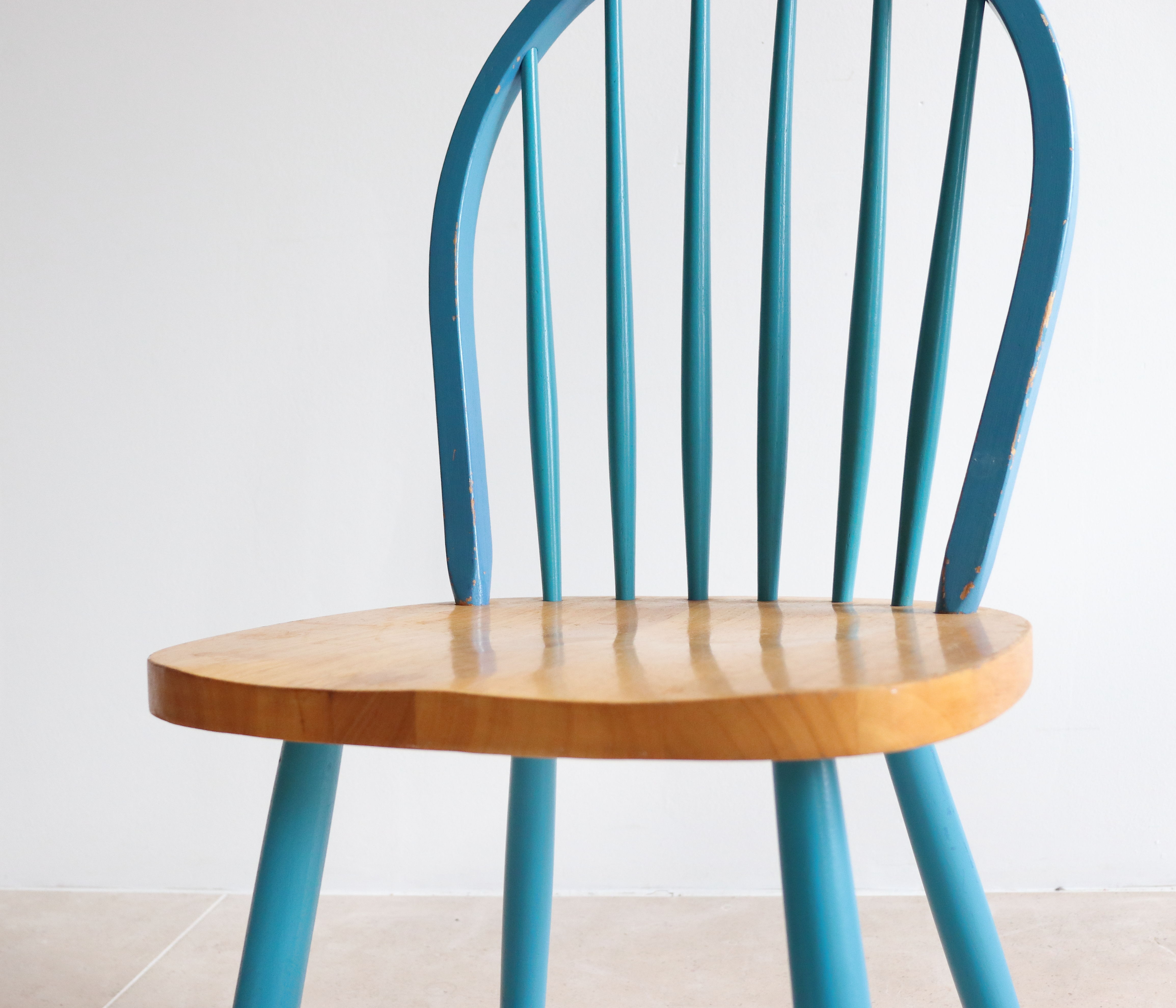 Pair of vintage Scandinavian Windsor chairs with blue bars