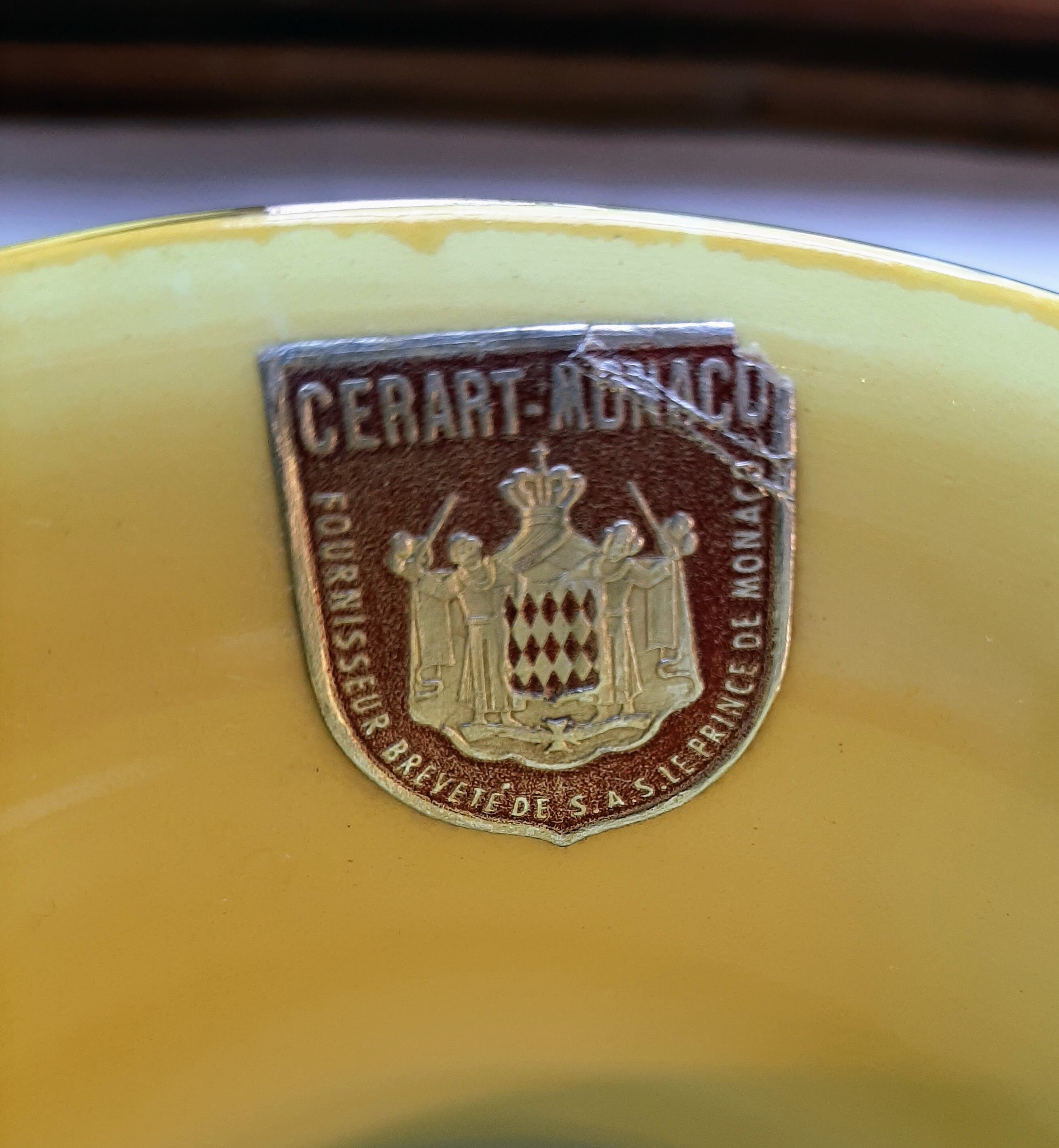 Monaco ceramic vase from Cerart establishments