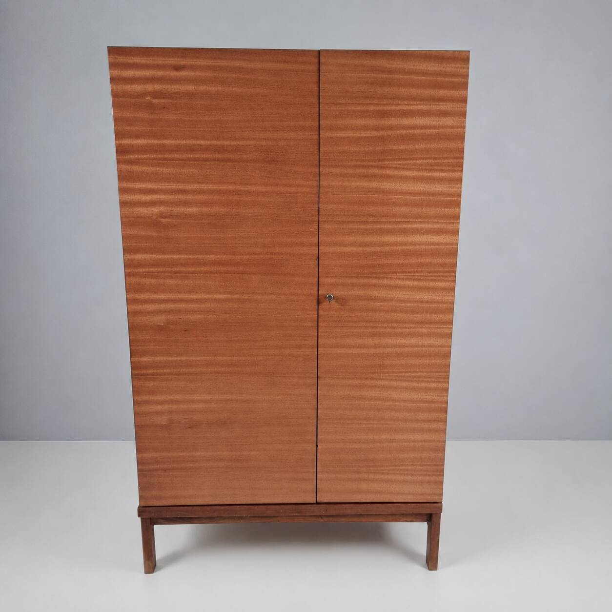 Vintage Wardrobe in Beech, 1970s
