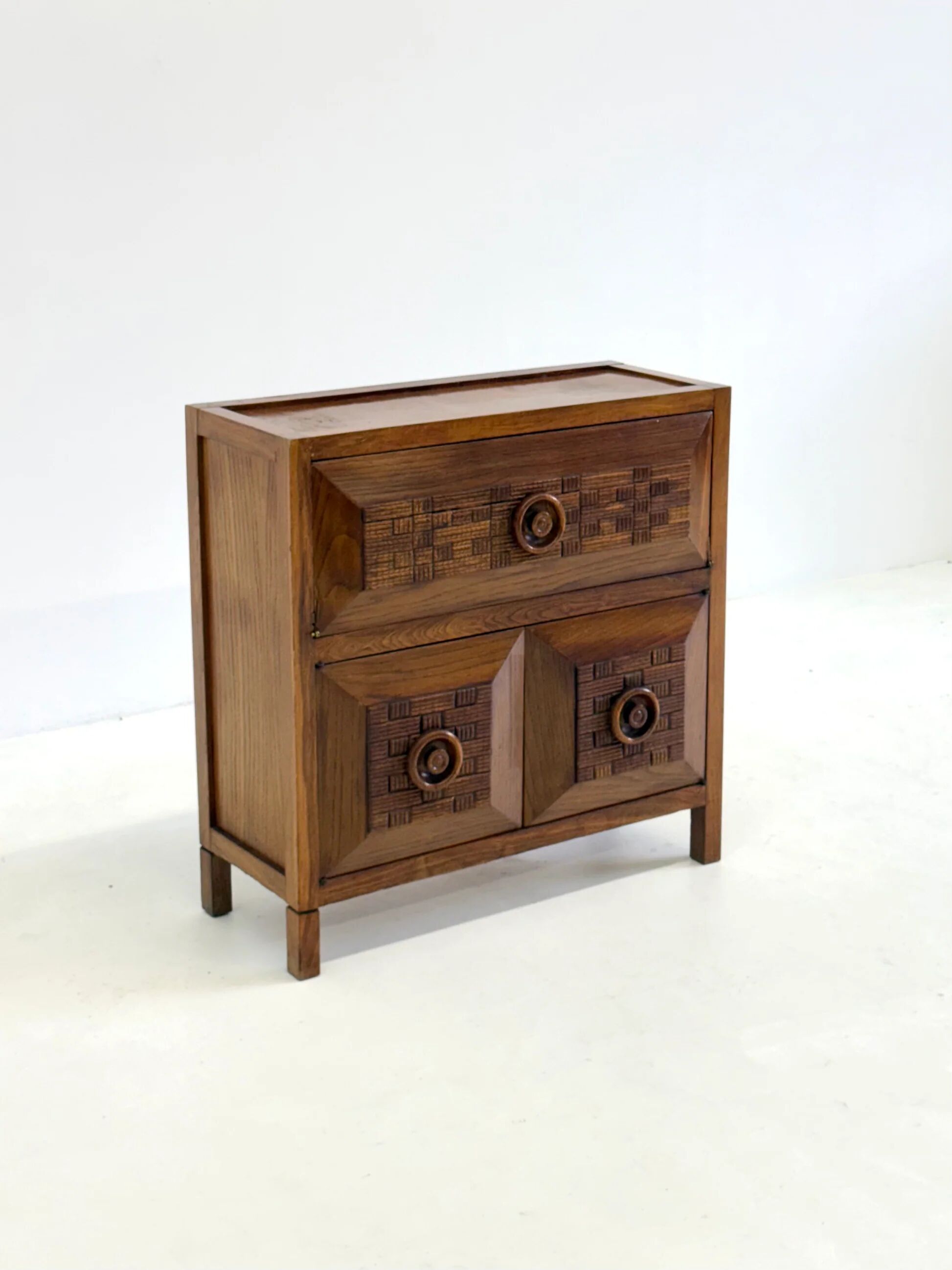 Italian Art Deco cabinet by Guglielmo Pecorini