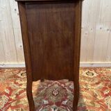 Commode chiffonnier en bois sculpté