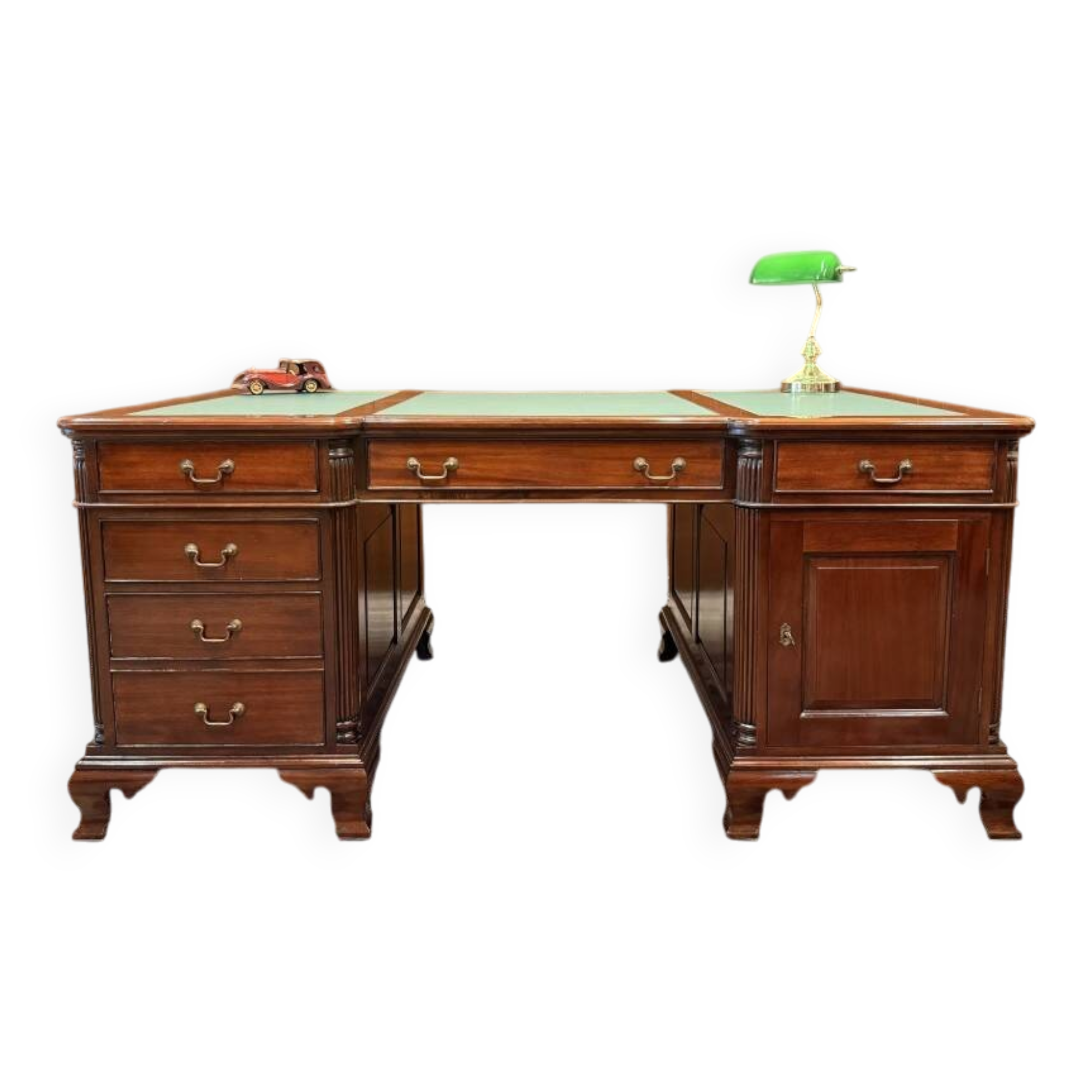 Classic English desk with green leather