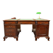 Classic English desk with green leather