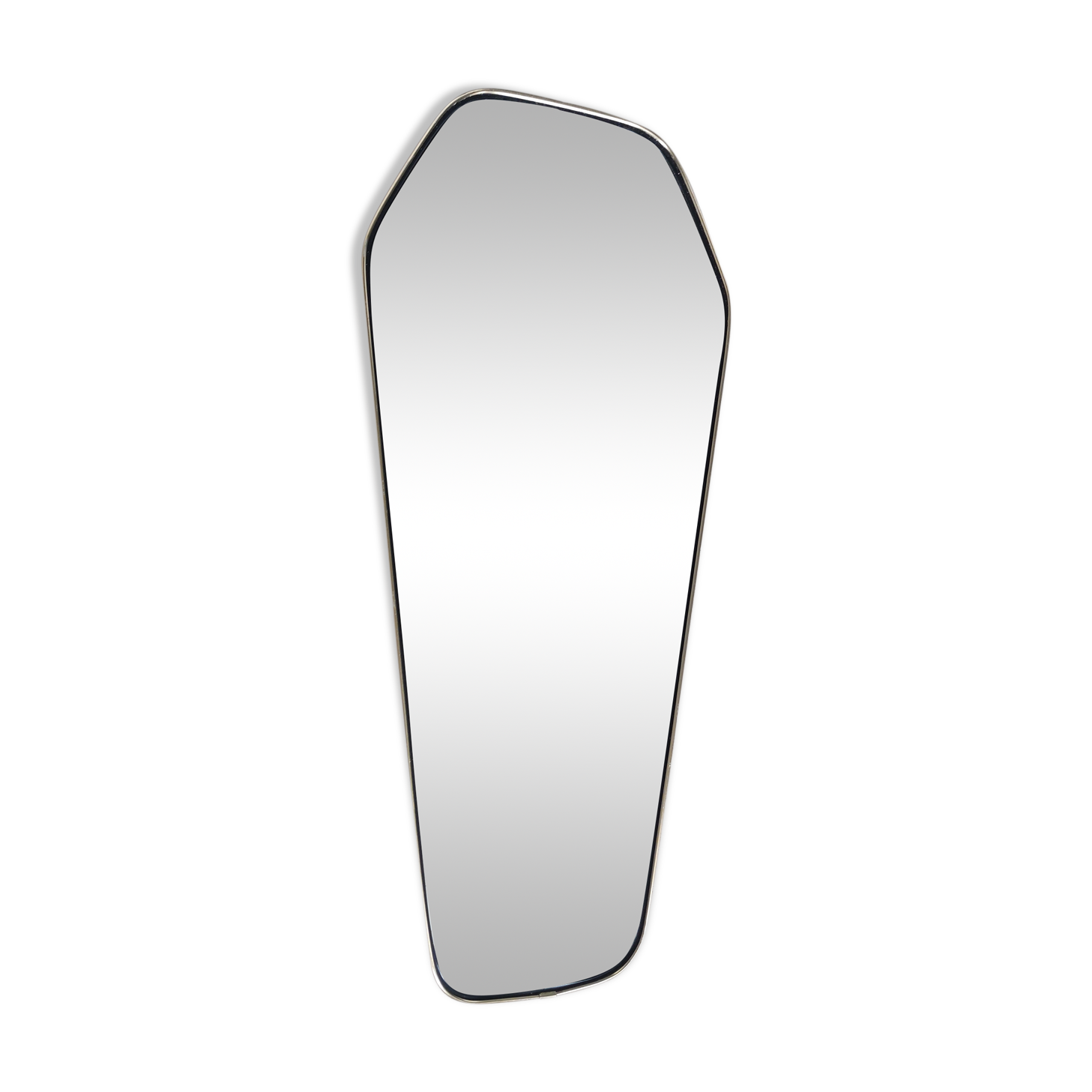 Asymmetrical mirror free-form rearview mirror