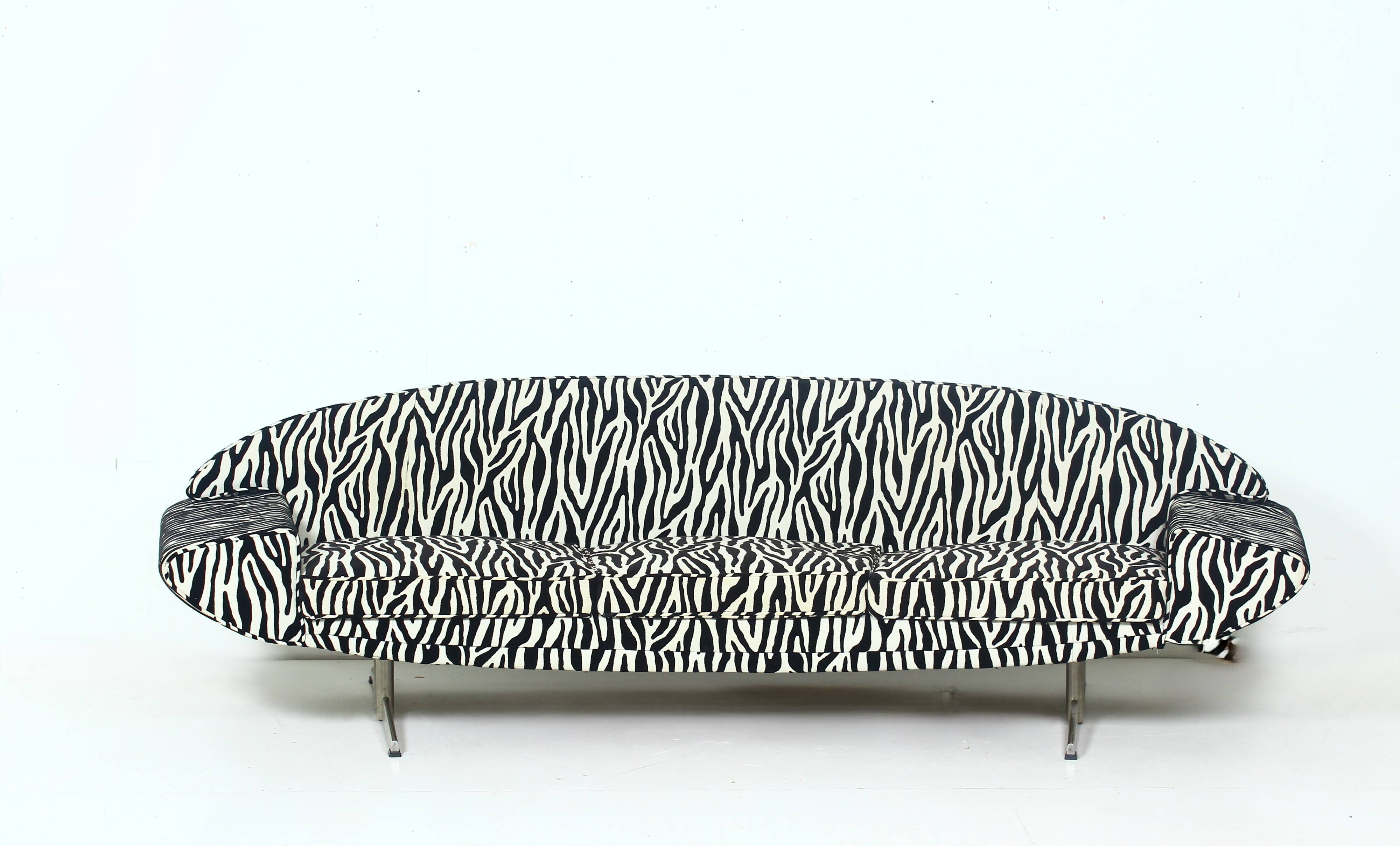 "Capri" curved three-seater sofa by Johannes Andersen, 1965