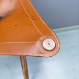 Tabouret trépied pliable
