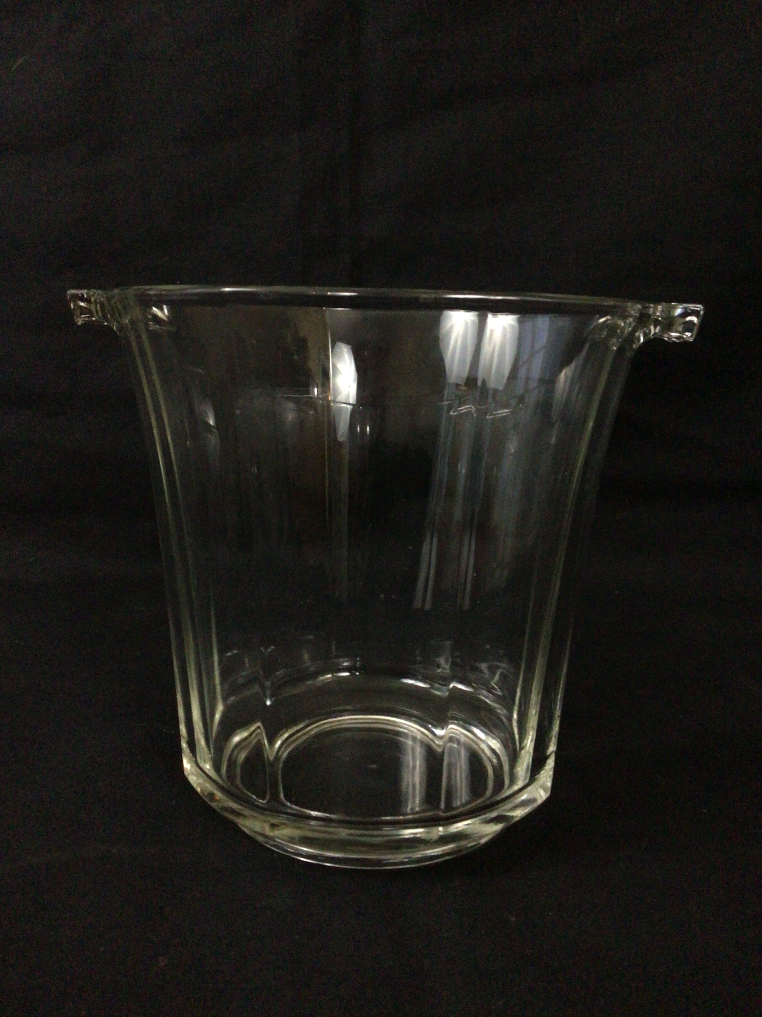 Crystal champagne bucket refresher