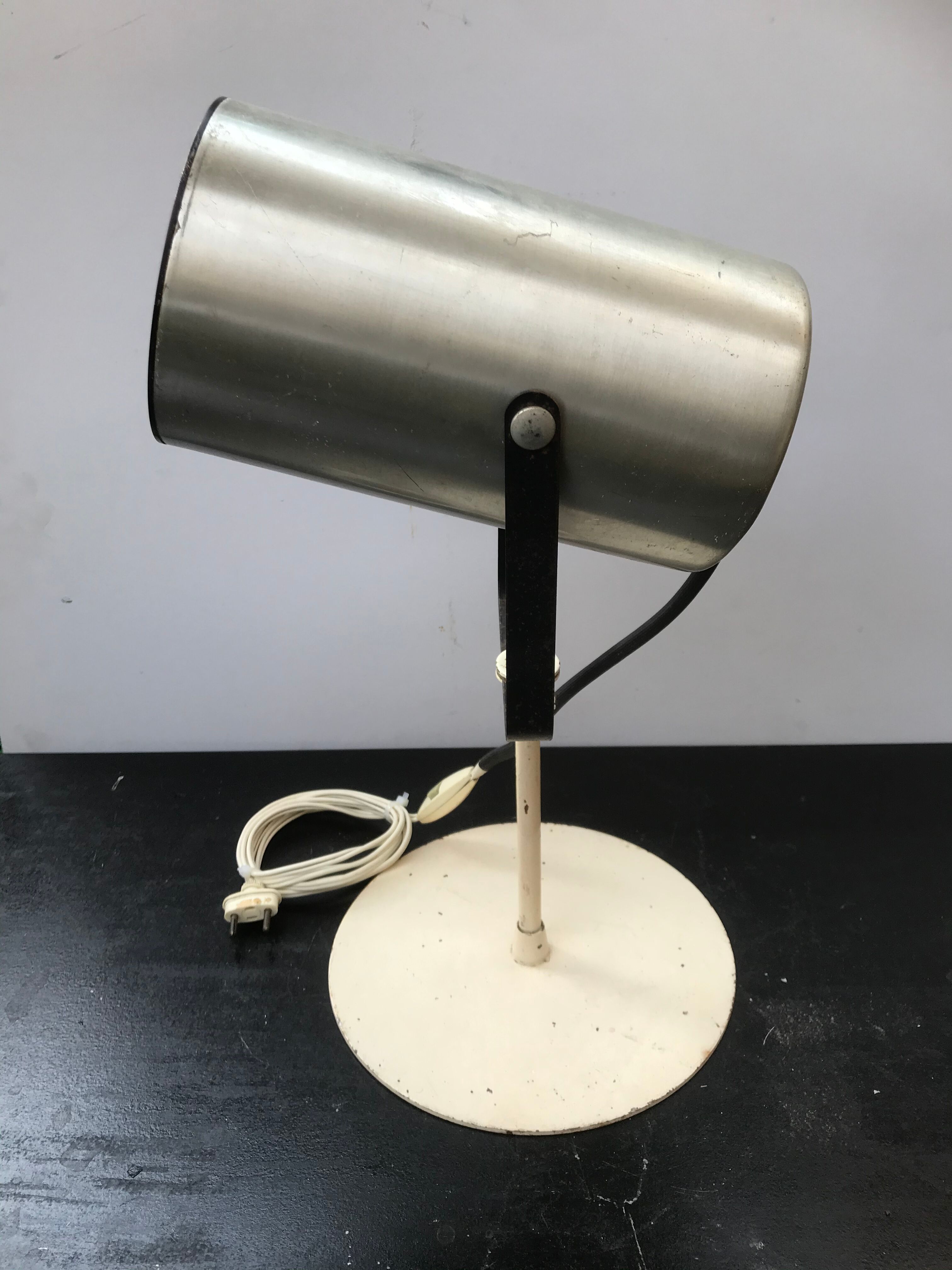Lampe de bureau industrielle