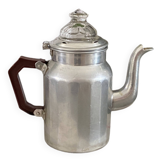 Aluminum coffee maker with glass cap