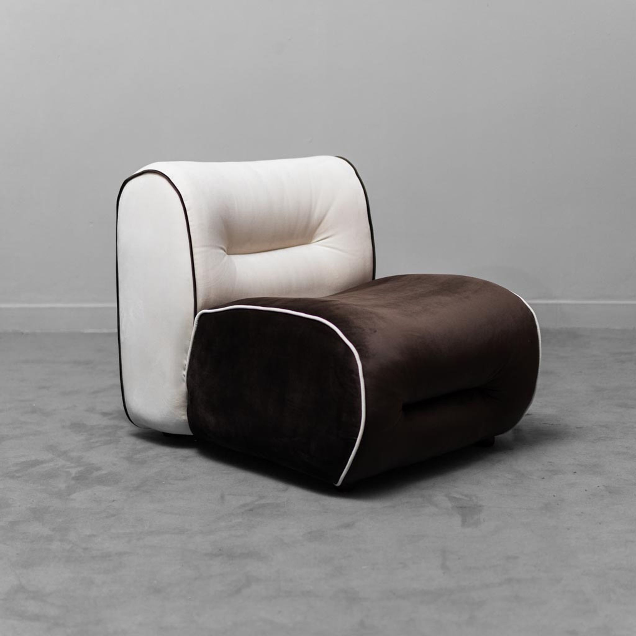 Fauteuil velours 1970