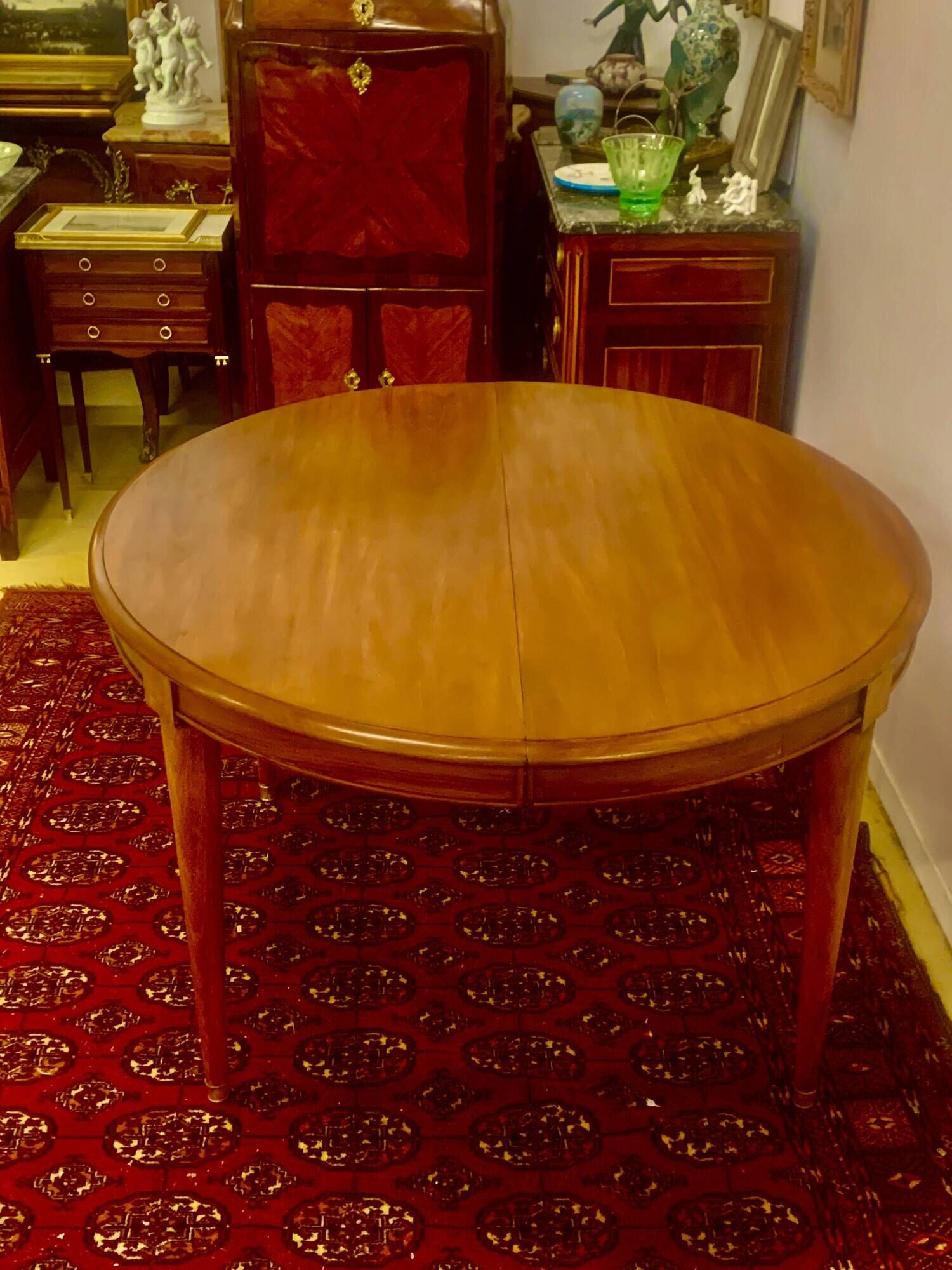 Oval table with 4 extensions, Louis XVI style, 10/12 people
