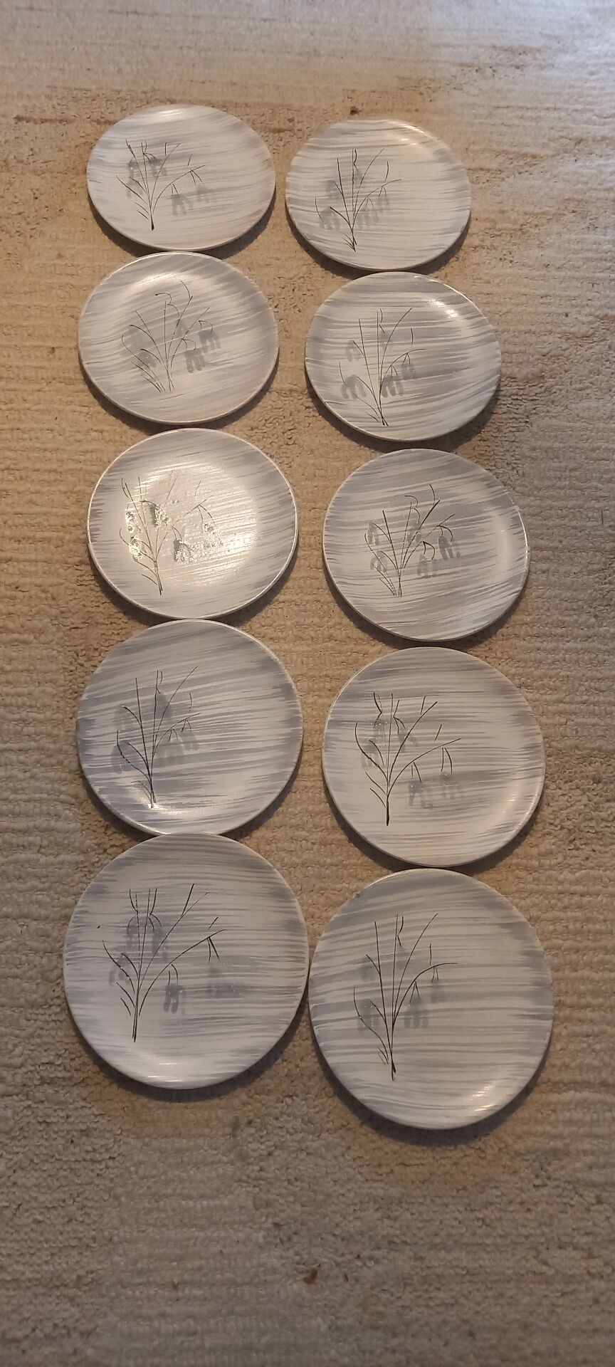 Set of 10 dessert plates