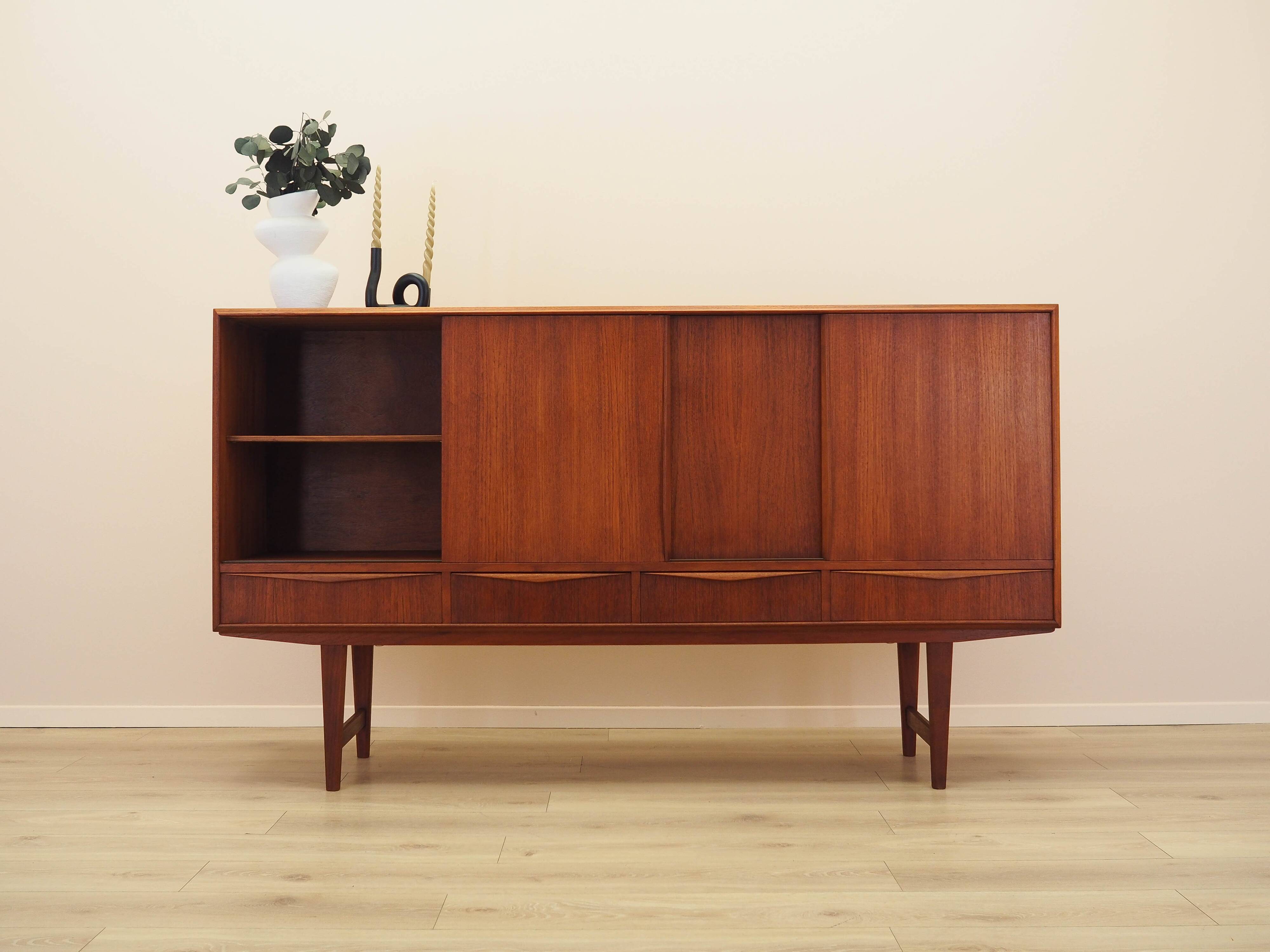 Teak highboard, Danish design, 1960s, designer: E.W. Bach