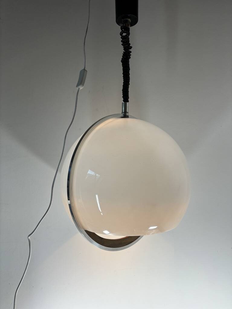 Suspension boule plexi 1970 space-age Allemagne