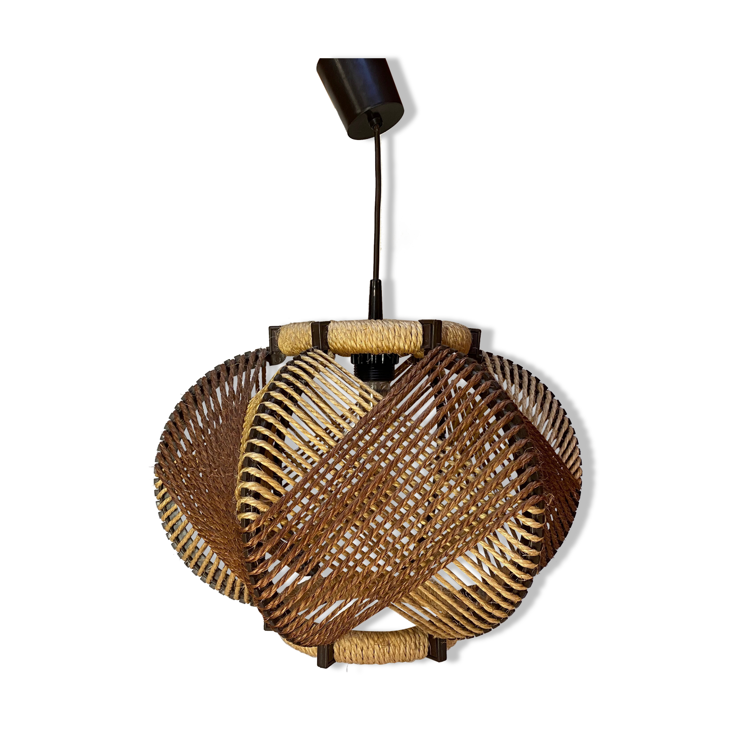 Scandinavian hanging lamp in plastic and stretched wire, 1950