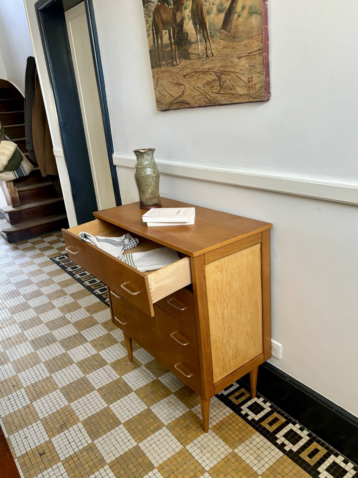 Commode moderniste des années 60